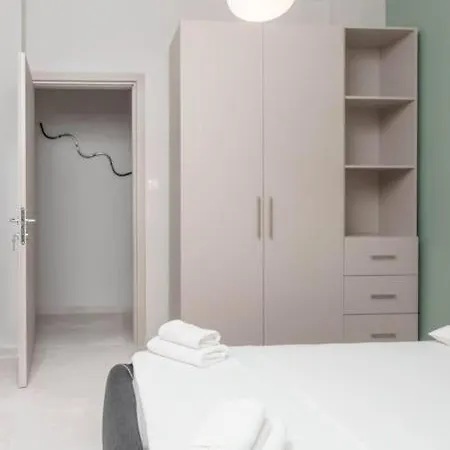 Menthe, Nilie Hospitality Mgmt * Θεσσαλονίκη